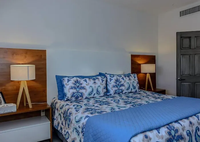 Apartment Sub- Penthouse Olas Surfers Paradise