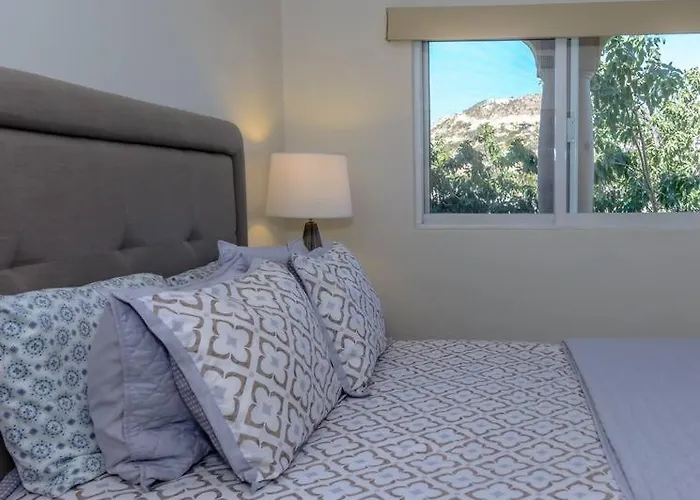 Sub- Penthouse Olas Surfers Paradise Apartment San Jose del Cabo